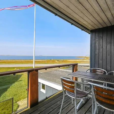 C11042-hemmet-vester-faelled-20 펜션 *